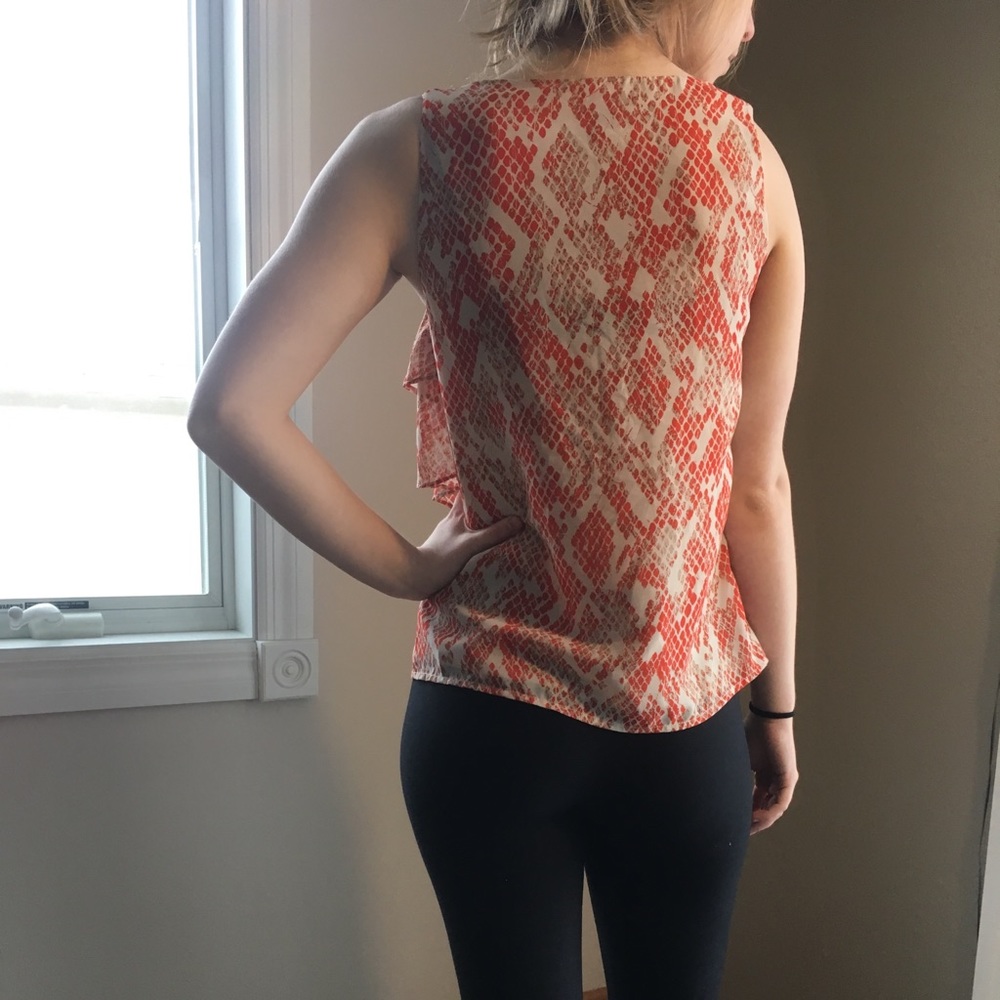 NWOT 212 Collection Layered Ruffle Front Tank - Picture 2 of 3